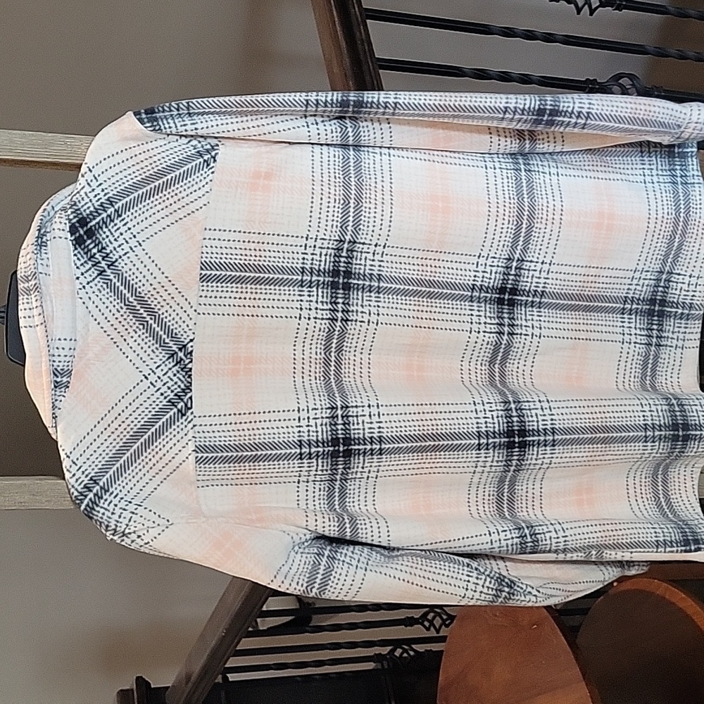 Plaid Shacket - Picture 4 of 4